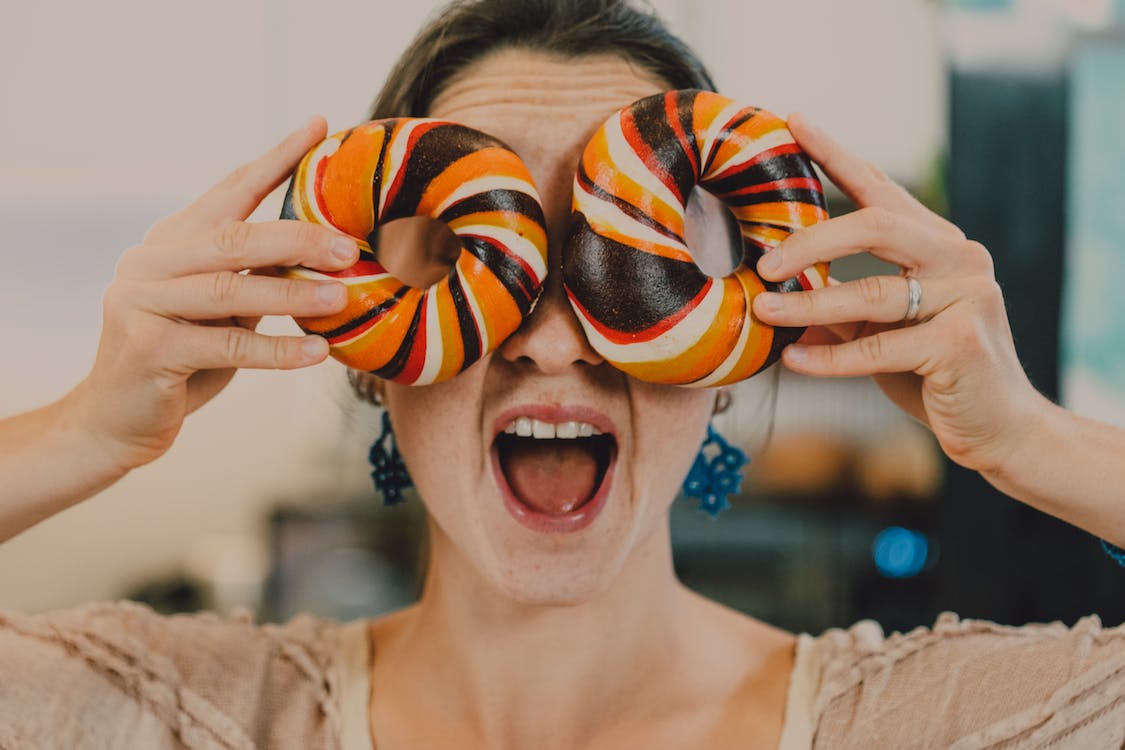 why do bagels have holes?