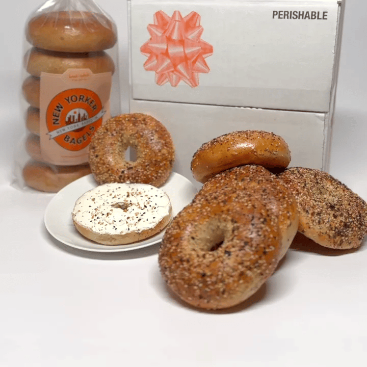 everything bagel with cream cheese